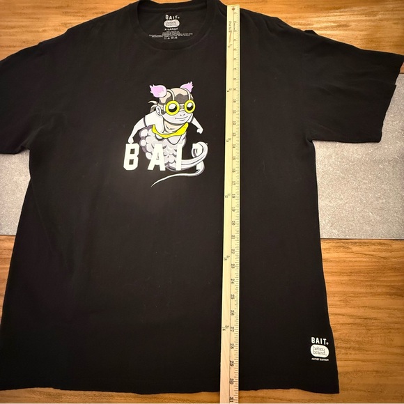 BAIT x Hebru Brantley Flyboy Artist Edition Black Graphic Tee Men’s XL Rare - Picture 9 of 9